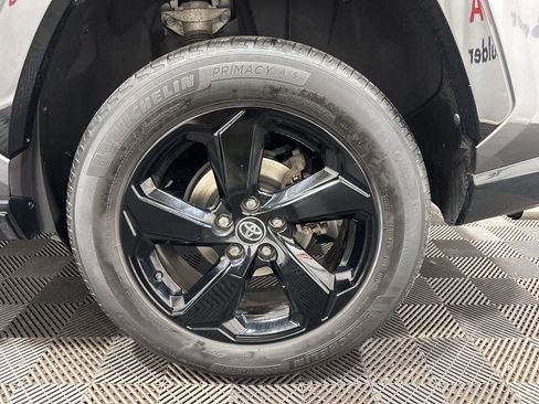 Used 2021 Toyota RAV4 XSE image 32