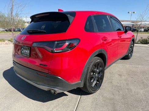 Used 2024 Honda HR-V Sport image 8