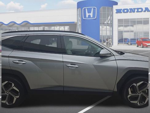 Used 2024 Hyundai Tucson Limited image 10