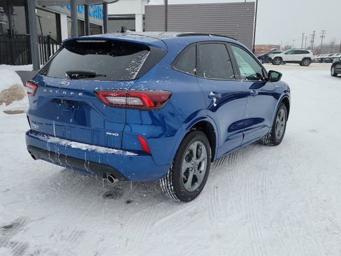 Used 2023 Ford Escape ST-Line w/ Tech Pack #1 image 4