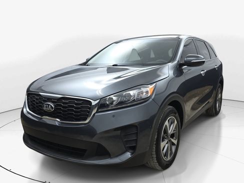 Used 2020 Kia Sorento FWD V6 image 8