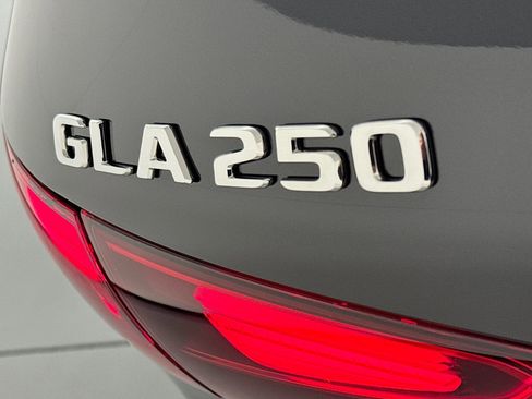 New 2026 Mercedes-Benz GLA 250 image 25