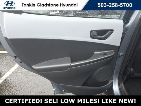Used 2021 Hyundai Kona SEL w/ Cargo Package image 26