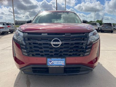 Certified 2026 Nissan Pathfinder SV FWD image 8