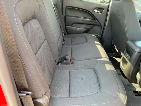 Used 2022 Chevrolet Colorado LT w/ LT Convenience Package AWD/4WD image 23