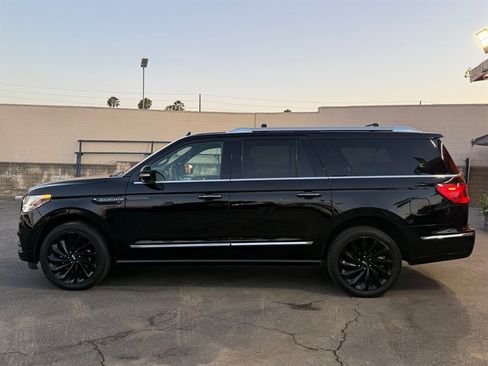 Used 2020 Lincoln Navigator L Reserve w/ Equipment Group 208A Reserve AWD/4WD image 10