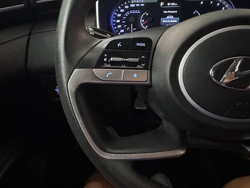 Used 2022 Hyundai Tucson SEL FWD image 22