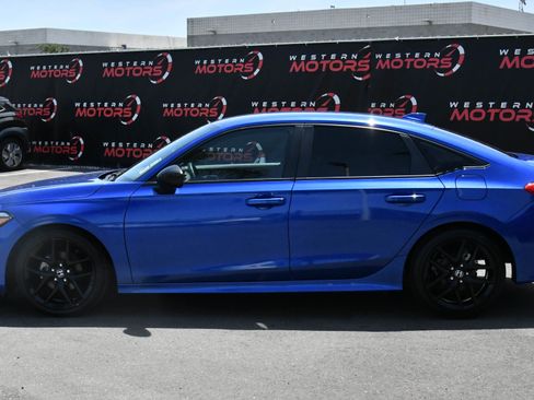 Used 2024 Honda Civic Sport image 4