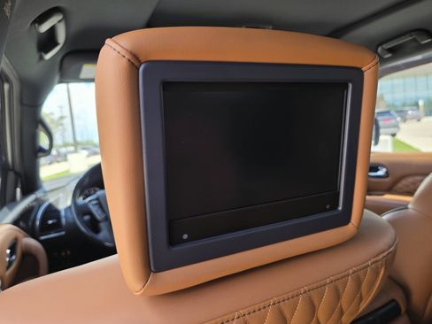 Used 2021 INFINITI QX80 Sensory w/ All-Season Package RWD image 17