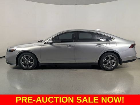 Used 2024 Honda Accord EX image 4