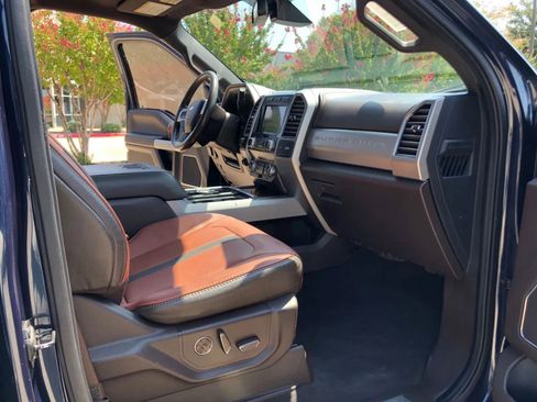 Used 2019 Ford F250 King Ranch w/ King Ranch Ultimate Package AWD/4WD image 23