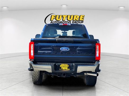 Certified 2024 Ford F250 XLT image 5