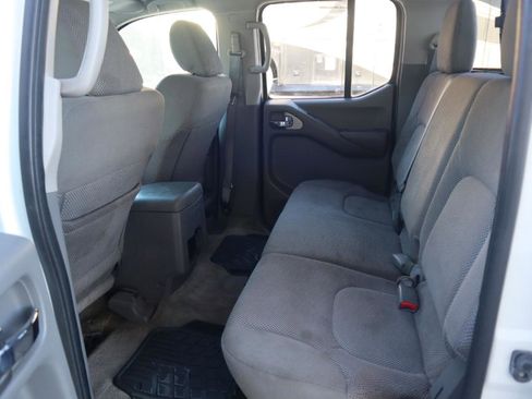 Used 2017 Nissan Frontier SV w/ SV Value Truck Package image 47