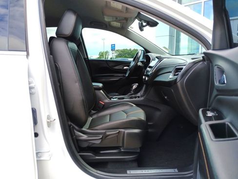 Certified 2022 Chevrolet Equinox Premier w/ LPO, Floor Liner Package FWD image 29