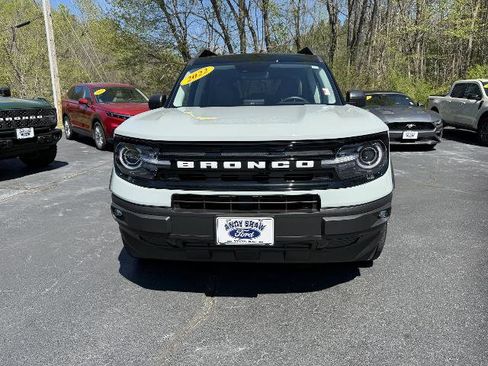 Certified 2022 Ford Bronco Sport Outer Banks w/ Tech Package AWD/4WD image 2