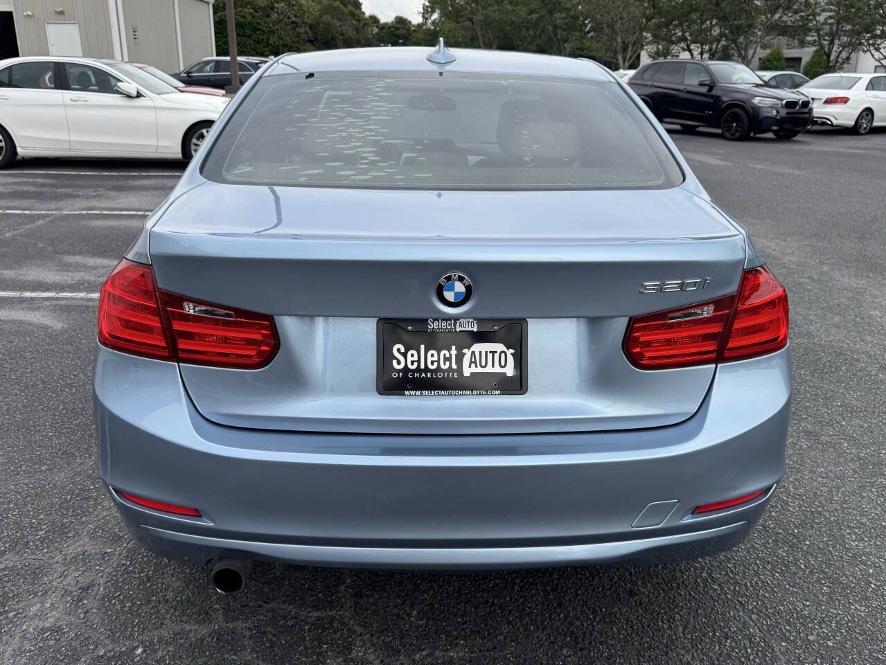 Used 2014 BMW 320i Sedan RWD image 5