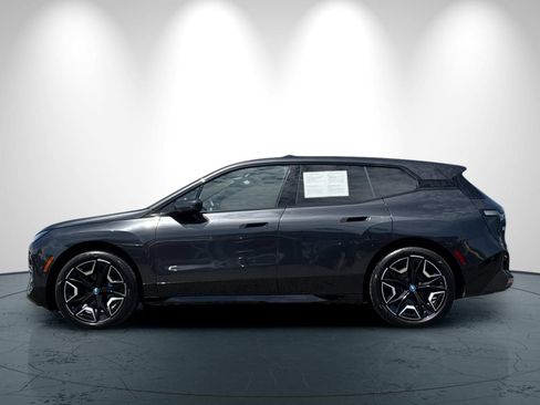 Used 2024 BMW iX xDrive50 w/ Sport Package AWD/4WD image 7