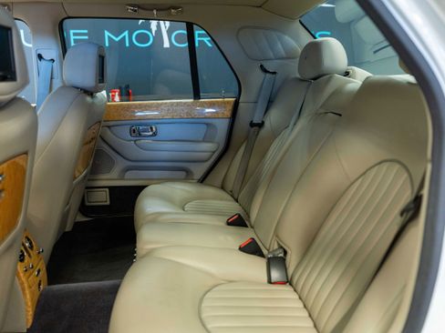 Used 2001 Bentley Arnage Red Label RWD image 11
