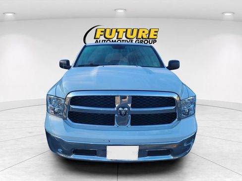 Used 2022 RAM 1500 Classic SLT image 2