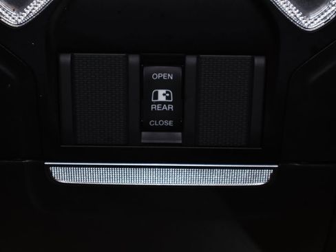 Used 2021 RAM 1500 Big Horn AWD/4WD image 27