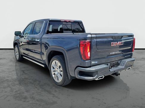 Used 2021 GMC Sierra 1500 Denali w/ Denali Ultimate Package AWD/4WD image 3
