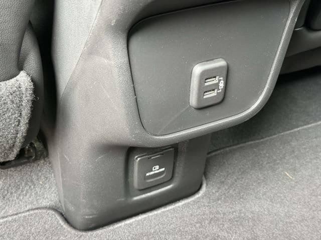 Used 2020 GMC Terrain SLT w/ Preferred Package AWD/4WD image 16