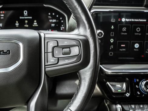 Used 2024 GMC Sierra 2500 Denali Ultimate AWD/4WD image 25