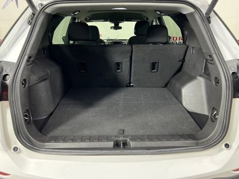 Used 2022 Chevrolet Equinox LT FWD image 22
