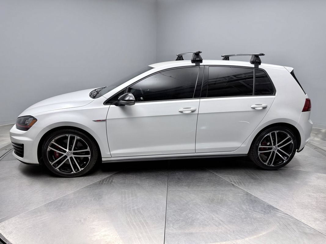 Used 2017 Volkswagen GTI SE FWD image 8