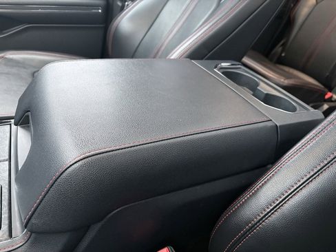 Used 2022 Ford Expedition Max Limited image 12