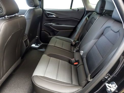 New 2026 Chevrolet Trax LT FWD image 10