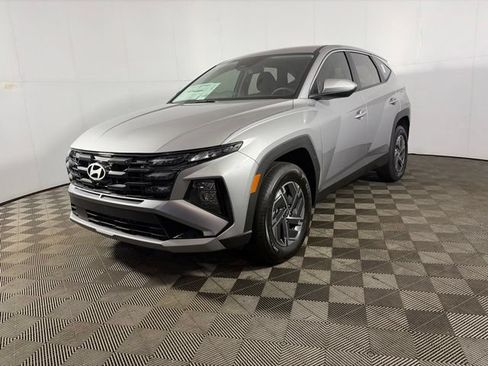 New 2026 Hyundai Tucson Blue SE AWD/4WD image 2