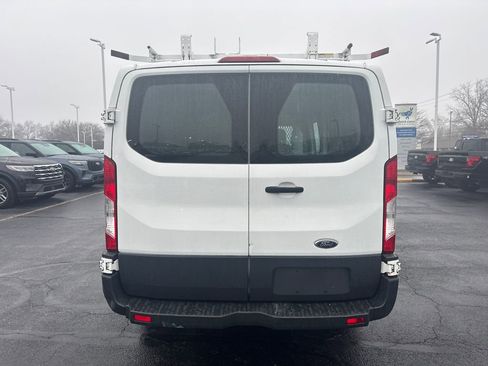 Used 2015 Ford Transit 250 130 Low Roof w/ Exterior Upgrade Package image 8