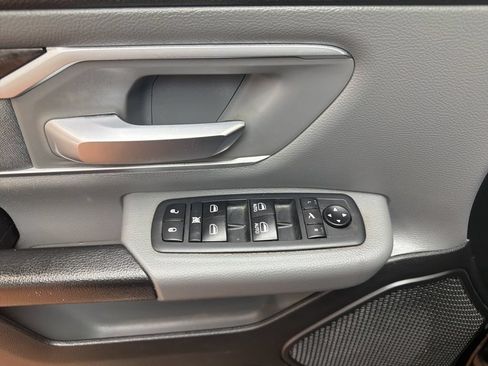 Used 2020 RAM 1500 Big Horn AWD/4WD image 22