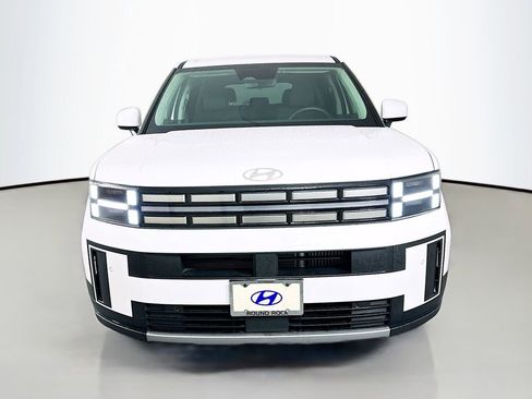 Certified 2026 Hyundai Santa Fe SE FWD image 2