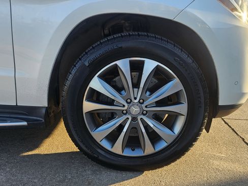 Used 2013 Mercedes-Benz GL 450 4MATIC w/ Premium 2 Pkg image 17