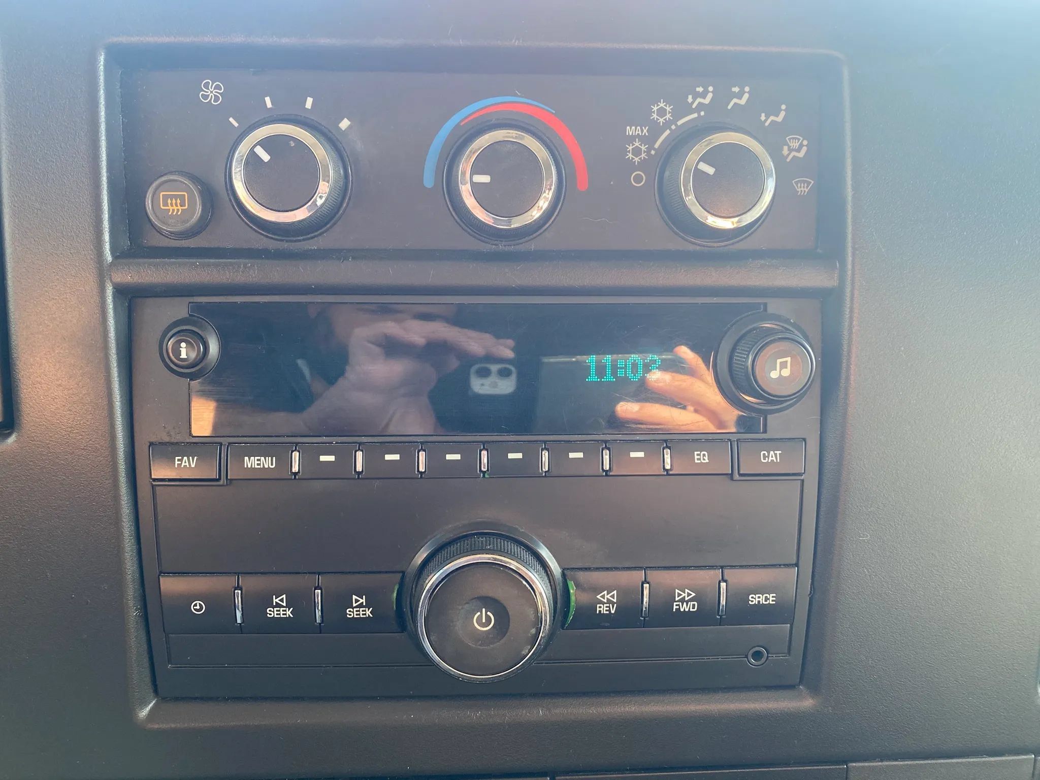 Used 2015 Chevrolet Express 3500 LT w/ LT Preferred Equipment Group RWD image 13