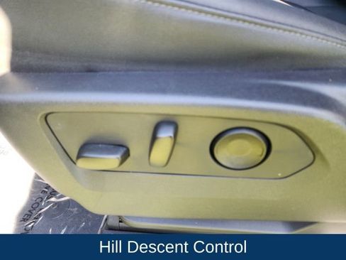 Used 2024 GMC Sierra 1500 SLT w/ X31 Off-Road Package image 28