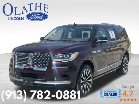 Certified 2023 Lincoln Navigator L Reserve AWD/4WD image 1