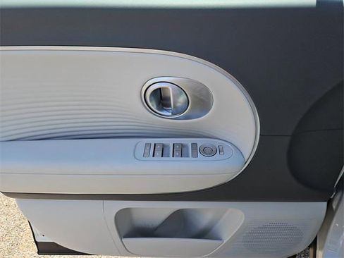 New 2026 Hyundai Ioniq 9 SEL image 11