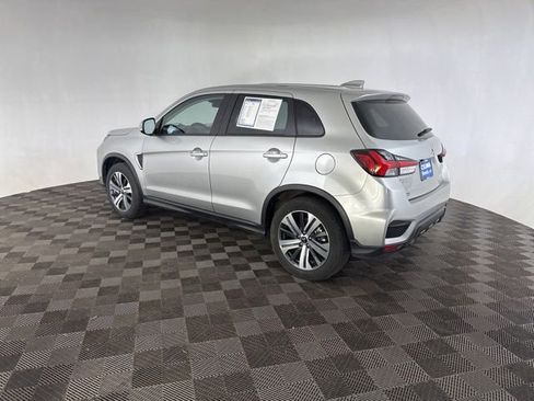 Used 2025 Mitsubishi Outlander Sport ES AWD/4WD image 9