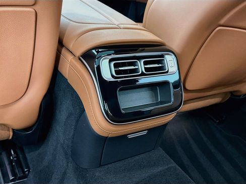 Certified 2022 Mercedes-Benz S 500 4MATIC image 29