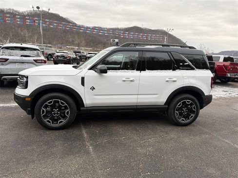 New 2025 Ford Bronco Sport Outer Banks image 7
