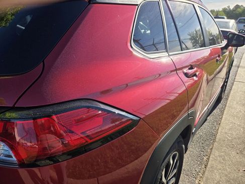 Used 2023 Toyota Corolla Cross SE w/ Moonroof Package image 7