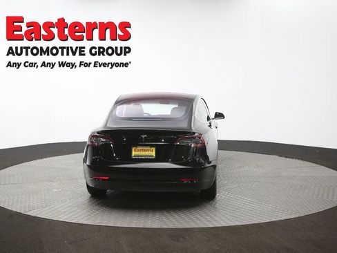 Used 2019 Tesla Model 3 Standard Range image 36