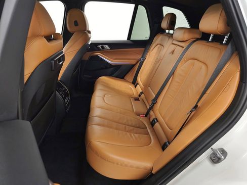 Used 2019 BMW X5 xDrive40i w/ Convenience Package image 39