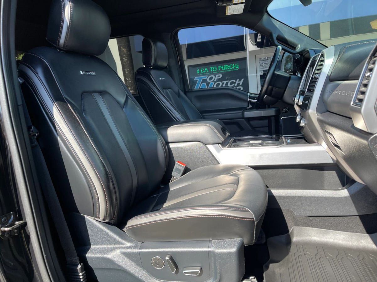 Used 2020 Ford F250 Platinum w/ FX4 Off-Road Package AWD/4WD image 29