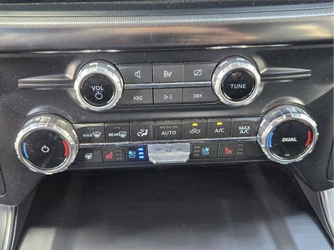 Certified 2024 Ford F150 Lariat w/ FX4 Off-Road Package AWD/4WD image 18