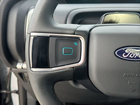 Used 2025 Ford Expedition Max Active image 14