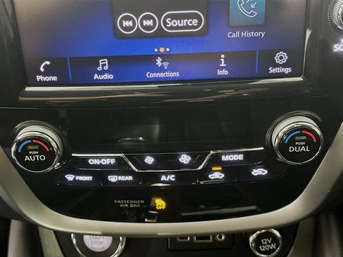 Used 2023 Nissan Murano SV w/ SV Midnight Edition Package image 22